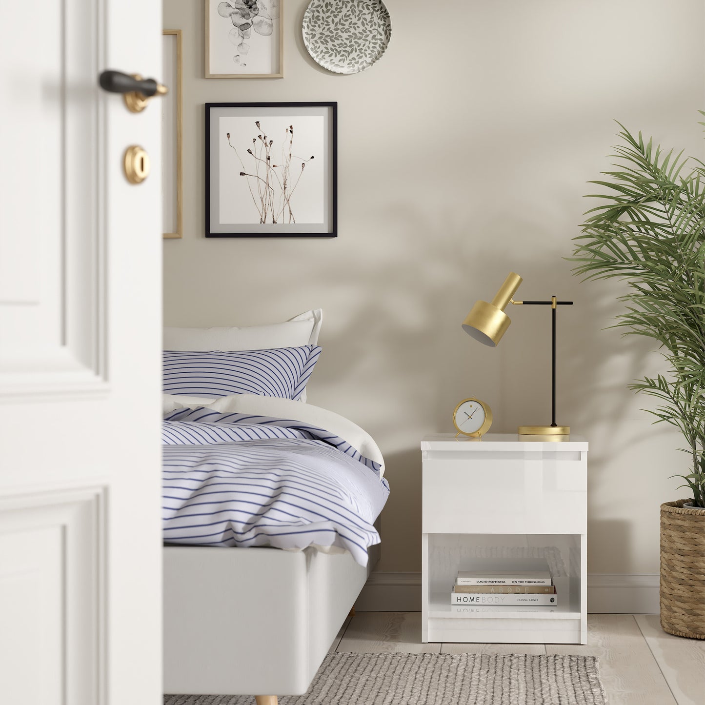 Naia Bedroom Set – 3-Piece High Gloss Package | Wardrobe, Chest & Bedside in Modern Handle-Free Design