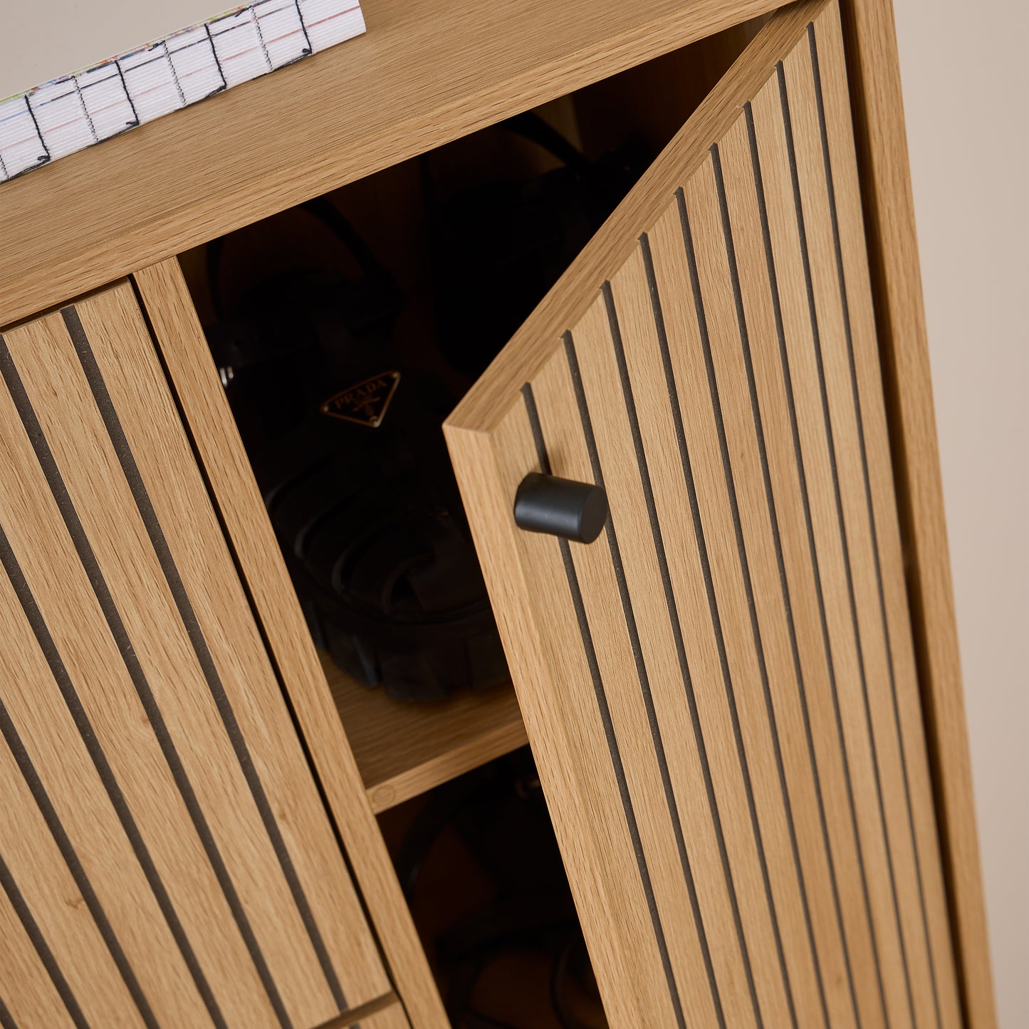 Albany Shoe Cabinet – 3 Flip Doors & 1 Side Door in Oak with Black Metal Base